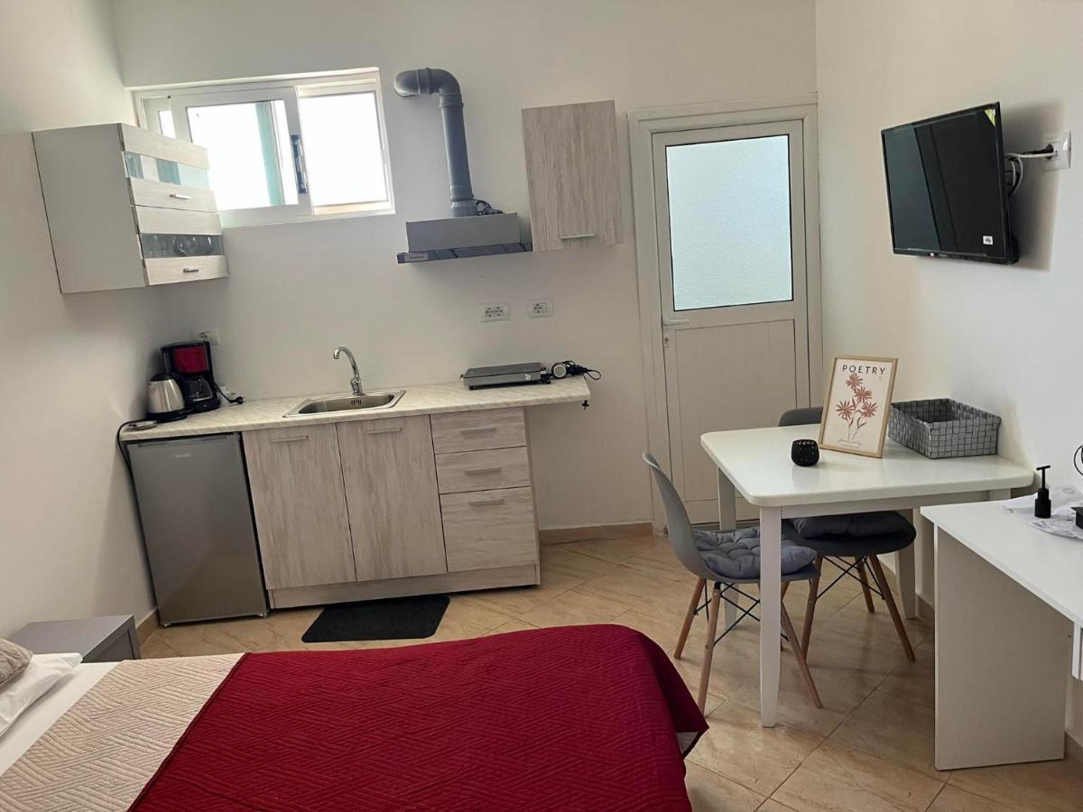 Mimoza Apartments Sarande Ngoại thất bức ảnh