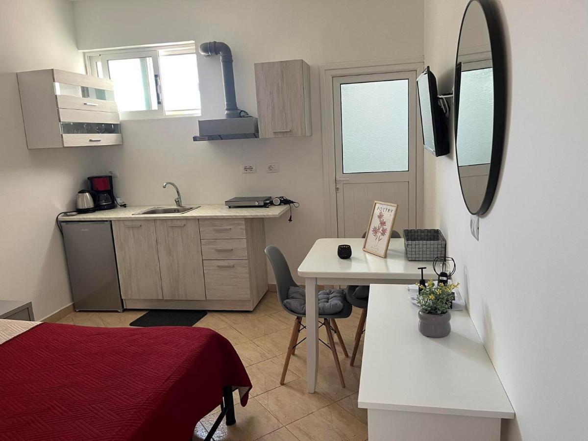 Mimoza Apartments Sarande Ngoại thất bức ảnh